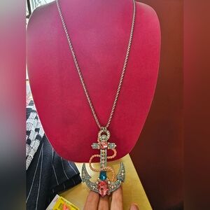 Euc Betsey Johnson large anchor necklace